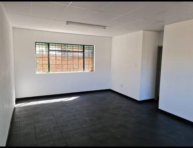 455M² WAREHOUSE TO LET IN WADEVILLE